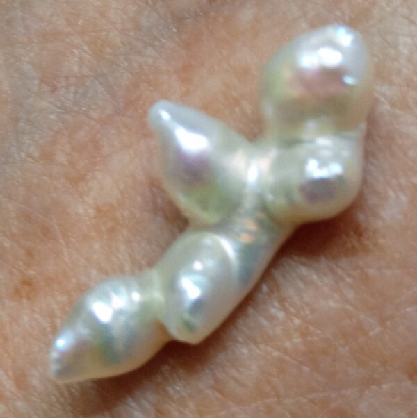 White Inexplicable Pearl - Loose Pearls by Pearlescence